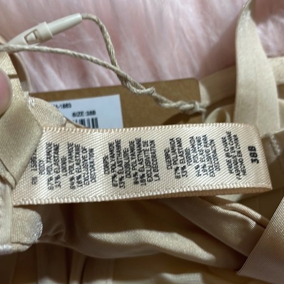 NWT SKIMS NO SHOWMOLDED UNLINED DEMI BRA Sand - Picture 5 of 11